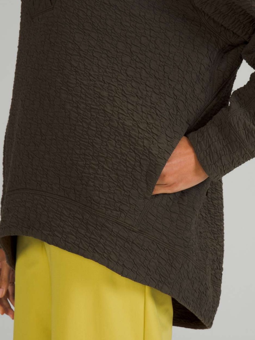 Lululemon Rippled V-Neck Pullover - Picture 3 of 13